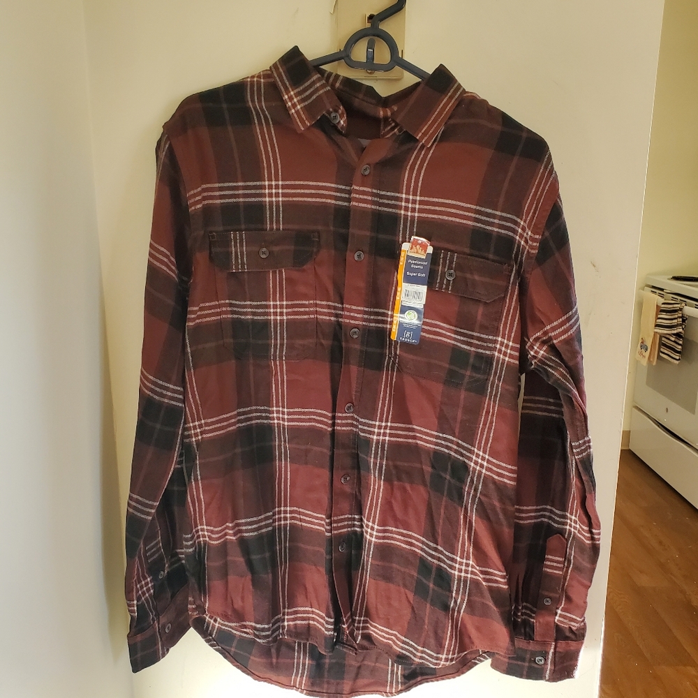 🆕 George flannel shirt reds, whites, maroon. Medium